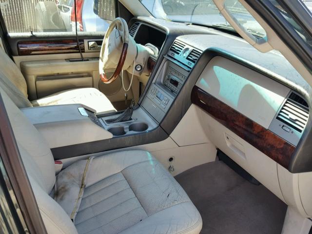 5LMFU27RX3LJ21774 - 2003 LINCOLN NAVIGATOR Жасыл фото 5