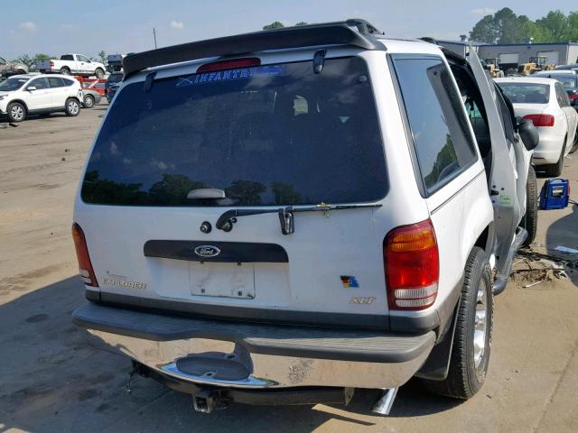 1FMZU34E9XZC14974 - 1999 FORD EXPLORER WHITE photo 4