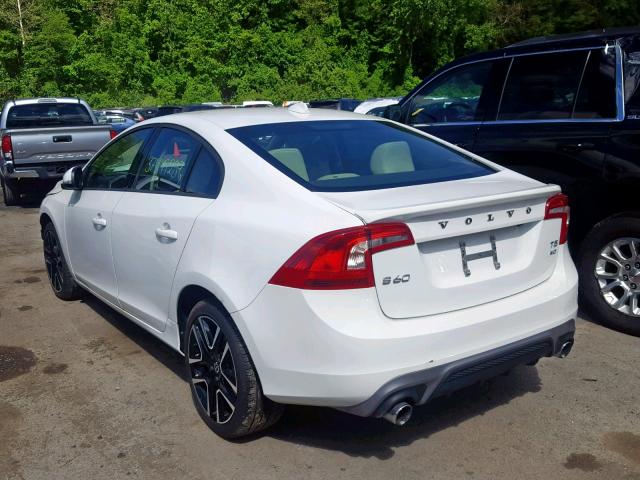 YV140MTL3J2457139 - 2018 VOLVO S60 DYNAMI WHITE photo 3