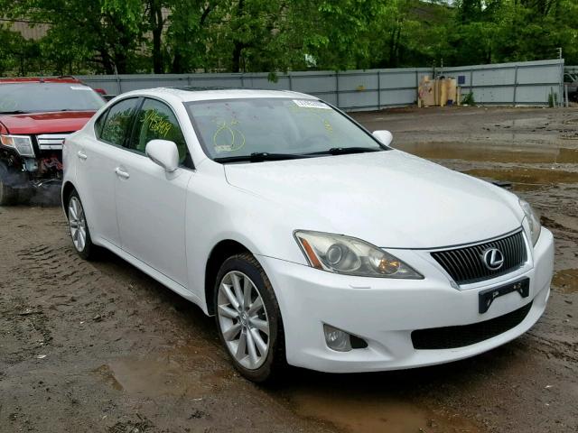 JTHCF5C25A5037747 - 2010 LEXUS IS 250 WHITE photo 1