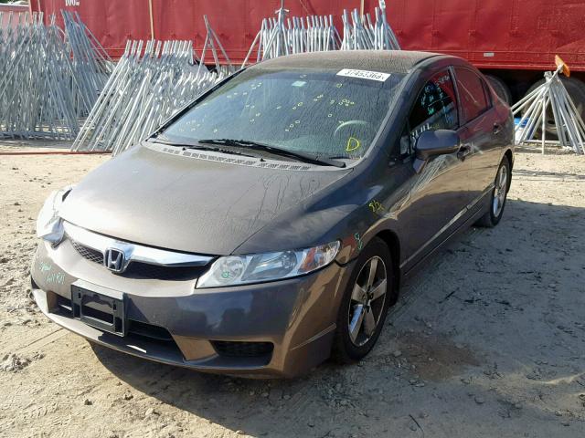 2HGFA1F61AH507819 - 2010 HONDA CIVIC LX-S 灰色 照片 2