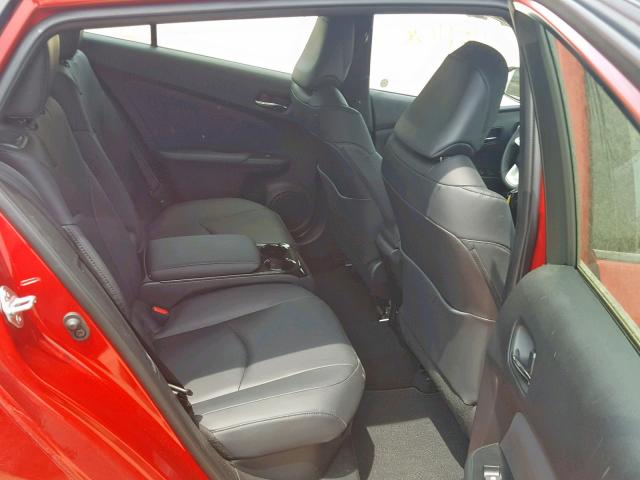 JTDKARFP2J3081470 - 2018 TOYOTA PRIUS PRIM 红色 照片 6