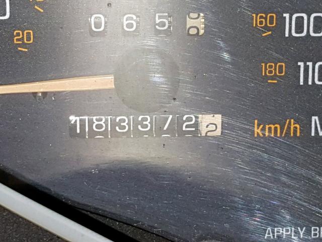 1G2WP12K82F124743 - 2002 PONTIAC GRAND PRIX RED photo 8