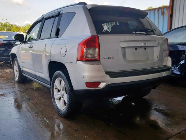 1J4NF1FB2BD187847 - 2011 JEEP COMPASS SP 银色 照片 3