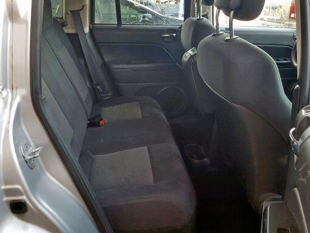 1J4NF1FB2BD187847 - 2011 JEEP COMPASS SP 银色 照片 6