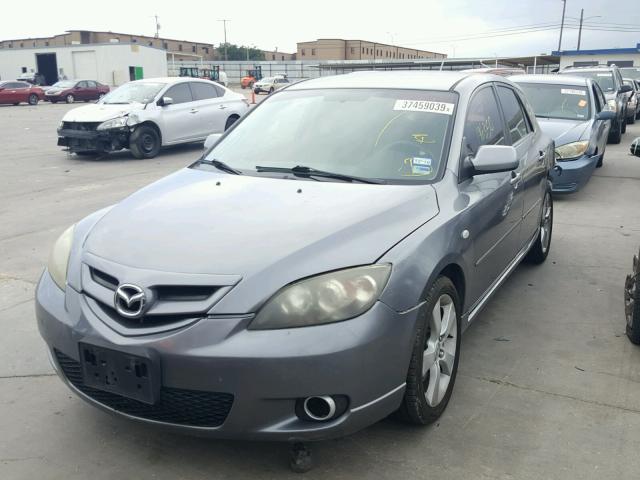 JM1BK143641113979 - 2004 MAZDA 3 HATCHBAC GRAY photo 2