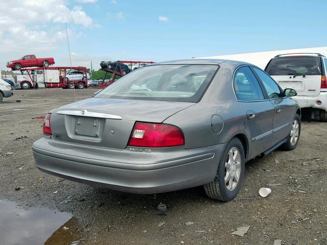 1MEFM50U92G635080 - 2002 MERCURY SABLE GS GREEN photo 4