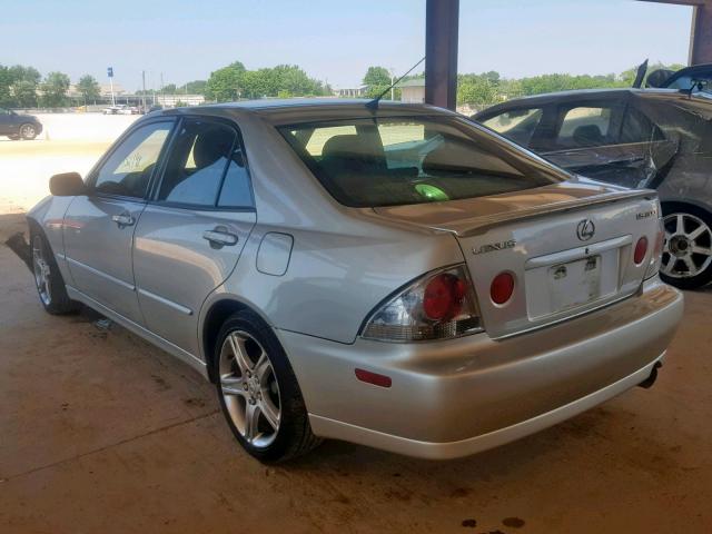 JTHBD192530070524 - 2003 LEXUS IS 300 SILVER photo 3