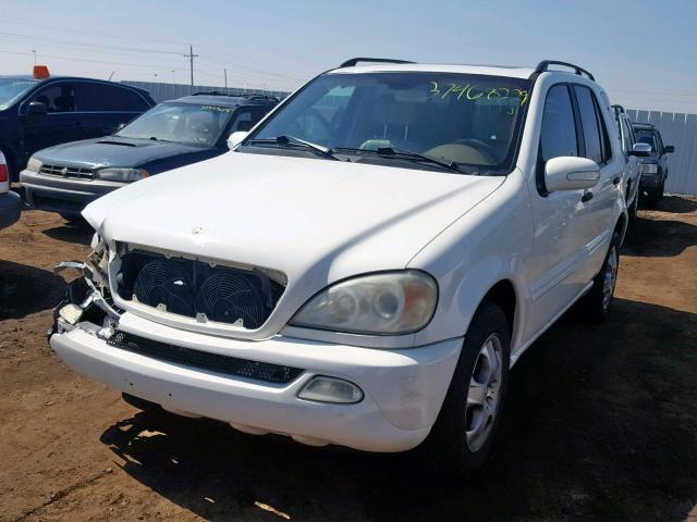 4JGAB57E54A507369 - 2004 MERCEDES-BENZ ML 350 WHITE photo 2