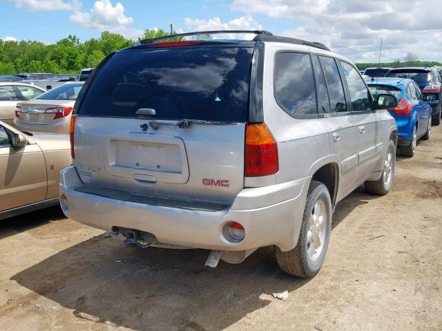 1GKDT13S942326941 - 2004 GMC ENVOY SILVER photo 4