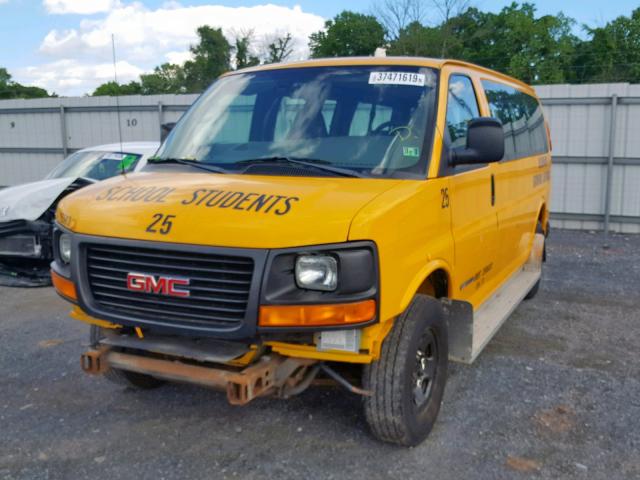 1GDHG35U951169989 - 2005 GMC SAVANA YELLOW photo 2