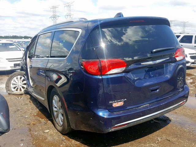 2C4RC1BG4JR217279 - 2018 CHRYSLER PACIFICA T BLUE photo 3