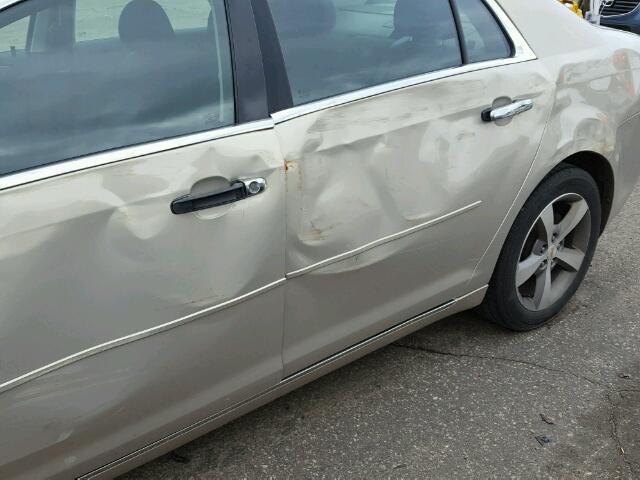 1G1ZC5E05CF102389 - 2012 CHEVROLET MALIBU 1LT 棕色 照片 9