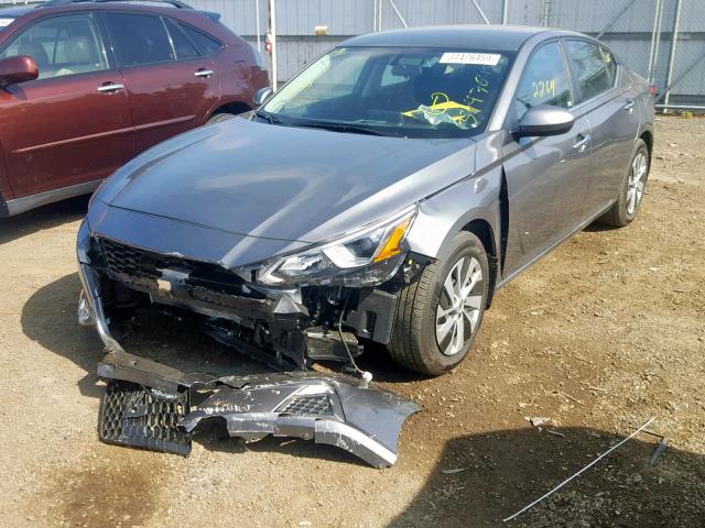 1N4BL4BV6KC141257 - 2019 NISSAN ALTIMA S GRAY photo 2