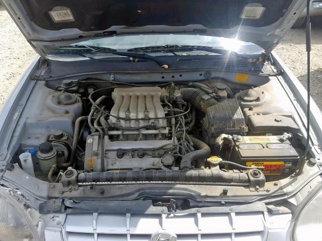 KMHWF25V8YA163635 - 2000 HYUNDAI SONATA BAS SILVER photo 7