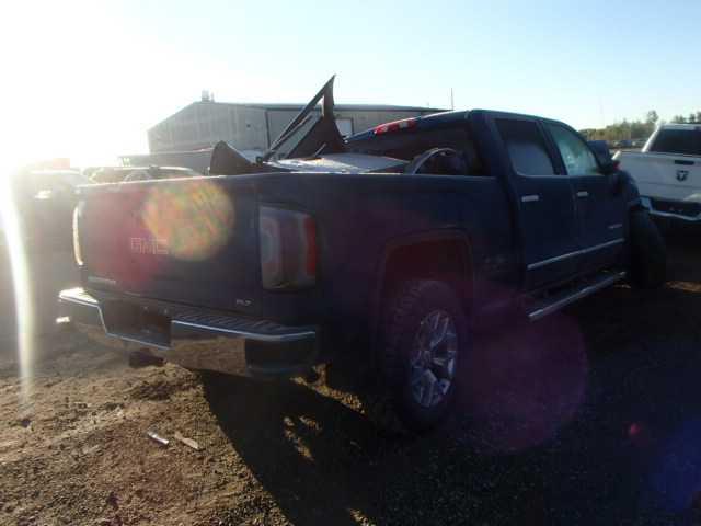 3GT72NEC6JG161123 - 2018 GMC SIERRA GRAY photo 4