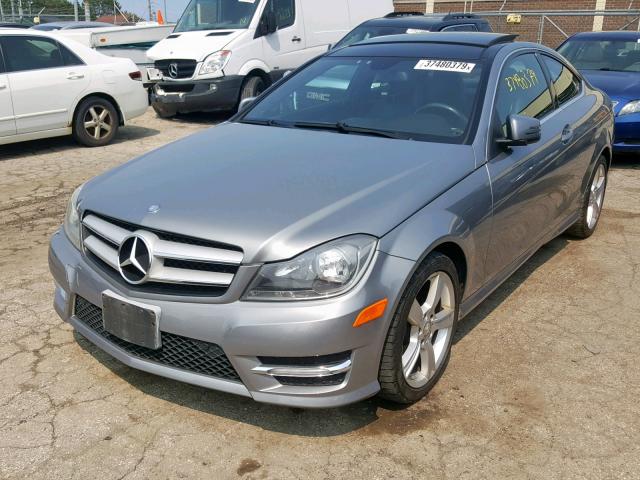 WDDGJ4HB9CF890918 - 2012 MERCEDES-BENZ C 250 GRAY photo 2