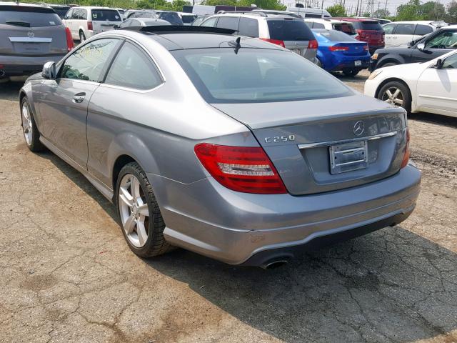 WDDGJ4HB9CF890918 - 2012 MERCEDES-BENZ C 250 GRAY photo 3