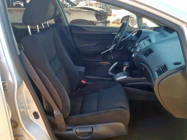 19XFA1F61AE050570 - 2010 HONDA CIVIC LX-S 银色 照片 5