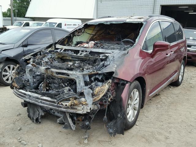 2C4RC1BG9HR565461 - 2017 CHRYSLER PACIFICA T MAROON photo 2