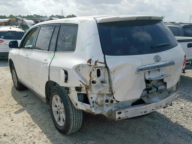 5TDZA3EH8DS044318 - 2013 TOYOTA HIGHLANDER WHITE photo 3