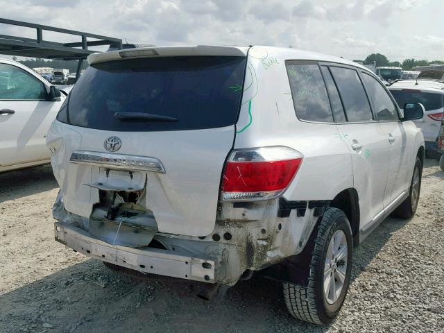 5TDZA3EH8DS044318 - 2013 TOYOTA HIGHLANDER WHITE photo 4