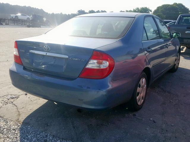 4T1BE32K22U621936 - 2002 TOYOTA CAMRY LE BLUE photo 4