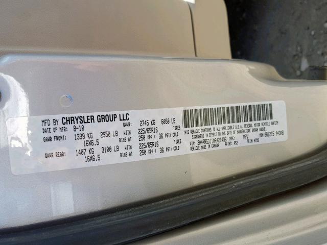 2A4RR5D11AR421496 - 2010 CHRYSLER TOWN & COU SILVER photo 10