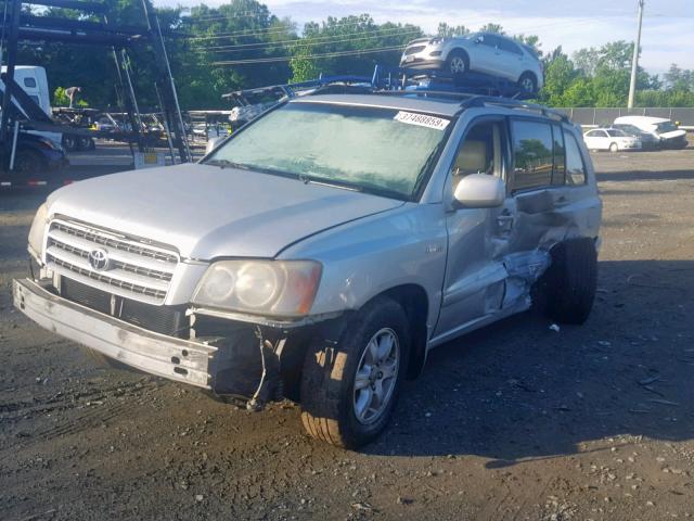 JTEHF21AX30128332 - 2003 TOYOTA HIGHLANDER SILVER photo 2