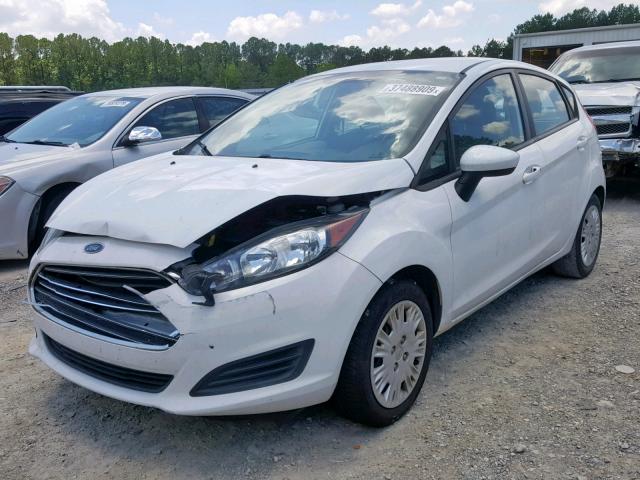 3FADP4TJ1EM206494 - 2014 FORD FIESTA S WHITE photo 2