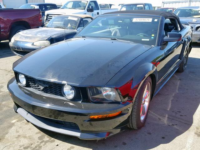 1ZVFT85HX75333136 - 2007 FORD MUSTANG GT BLACK photo 2