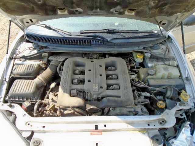 2C3HH56M22H154828 - 2002 CHRYSLER INTREPID E GRAY photo 7