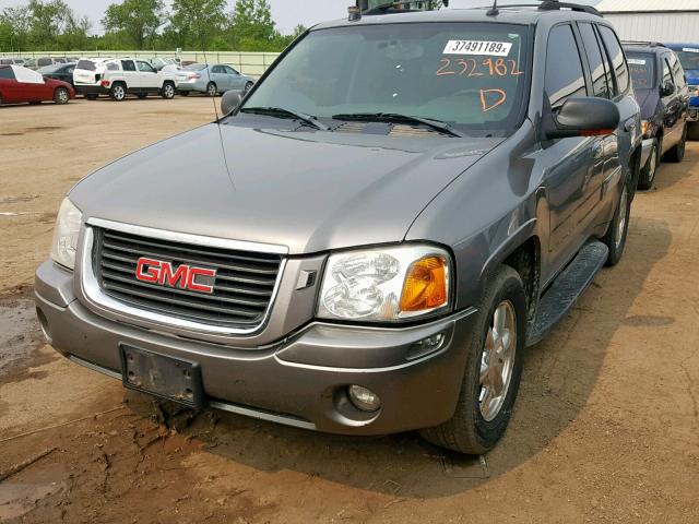 1GKDT13S152308161 - 2005 GMC ENVOY GRAY photo 2