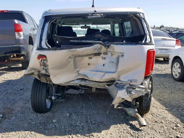 JTLKE50E181054694 - 2008 TOYOTA SCION XB 银色 照片 9