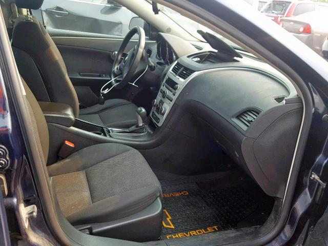 1G1ZH57B39F100567 - 2009 CHEVROLET MALIBU 1LT BLUE photo 5