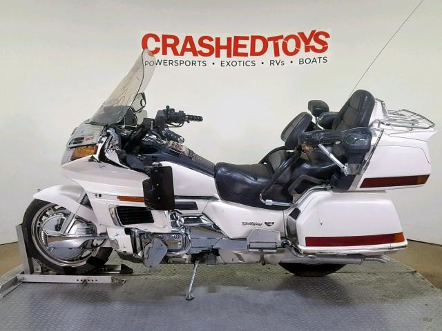 1HFSC2232RA600745 - 1994 HONDA GL1500 SE WHITE photo 5