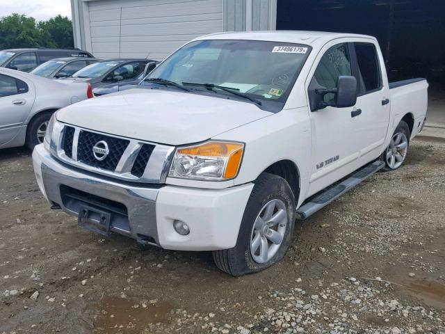 1N6BA0ED1BN307150 - 2011 NISSAN TITAN S WHITE photo 2