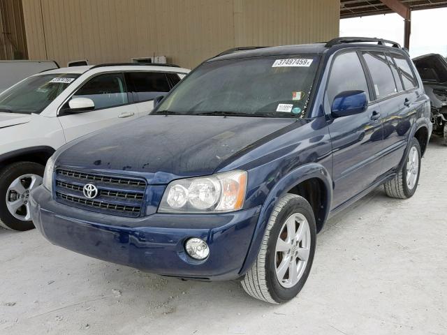 JTEGF21A520048754 - 2002 TOYOTA HIGHLANDER BLUE photo 2