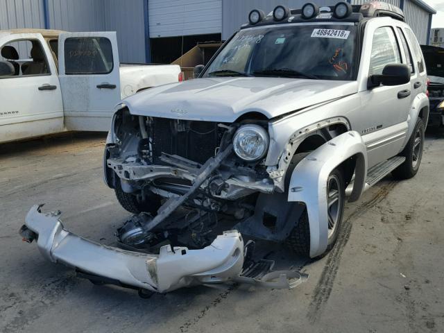 1J4GL38K93W659882 - 2003 JEEP LIBERTY RE SILVER photo 2