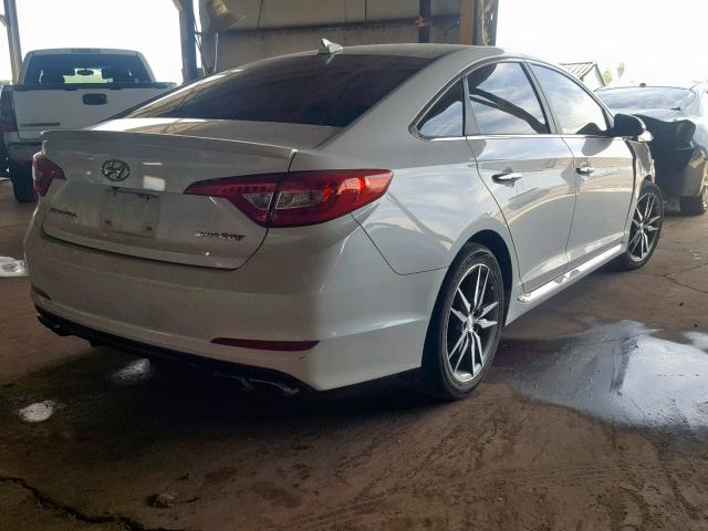 5NPE34AB2FH105591 - 2015 HYUNDAI SONATA SPO WHITE photo 4