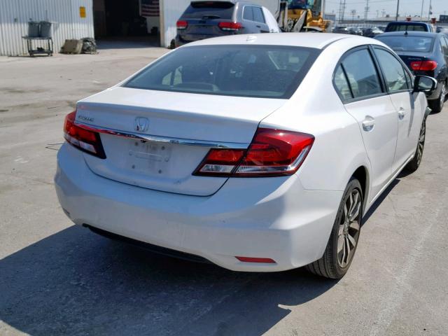 19XFB2F9XFE232479 - 2015 HONDA CIVIC EXL WHITE photo 4