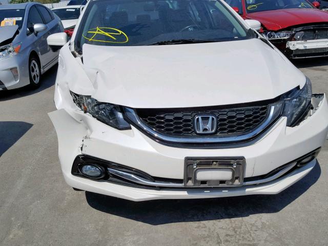 19XFB2F9XFE232479 - 2015 HONDA CIVIC EXL WHITE photo 9