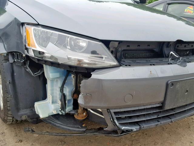 3VW2K7AJ2CM357357 - 2012 VOLKSWAGEN JETTA BASE SILVER photo 9