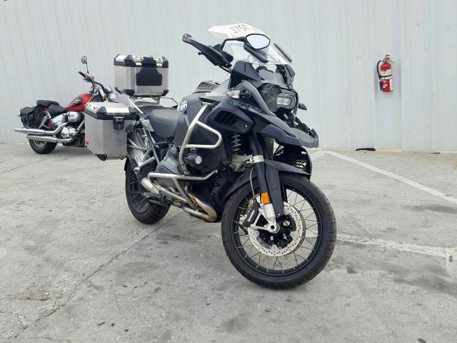 WB10A1207HZ897869 - 2017 BMW R1200 GS A GRAY photo 1