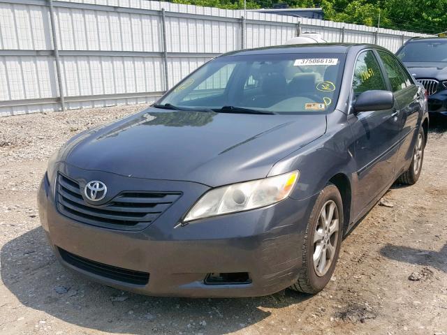 4T1BE46K07U697369 - 2007 TOYOTA CAMRY NEW GRAY photo 2