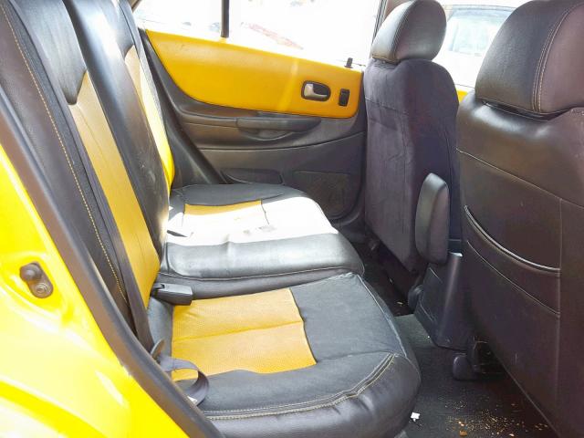 JM1BJ245121499265 - 2002 MAZDA PROTEGE PR YELLOW photo 6