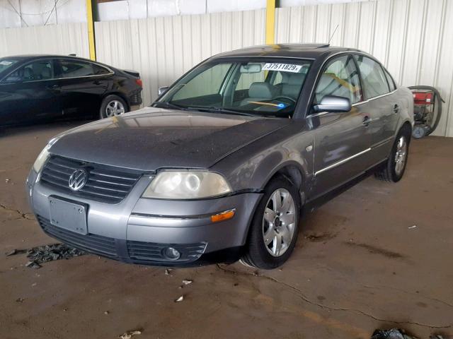 WVWRH63B02P129074 - 2002 VOLKSWAGEN PASSAT GLX 灰色 照片 2