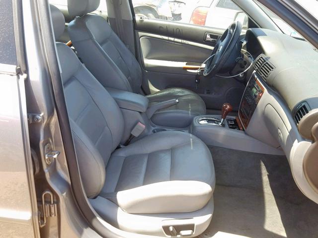 WVWRH63B02P129074 - 2002 VOLKSWAGEN PASSAT GLX 灰色 照片 5