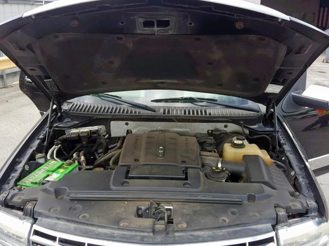 5LMFU28507LJ14656 - 2007 LINCOLN NAVIGATOR 黑色 照片 7