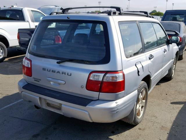 JF1SF65642H702596 - 2002 SUBARU FORESTER S ვერცხლისფერი ფოტო 4